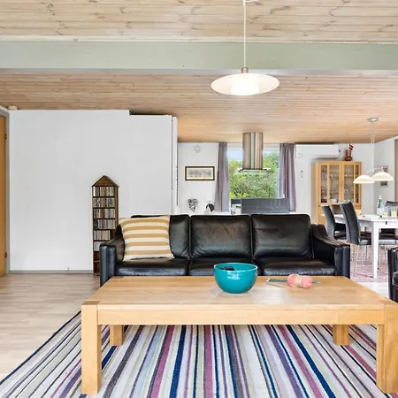 Sunaj By Interhome *