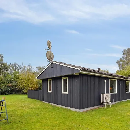 Sunaj By Interhome Dom wakacyjny