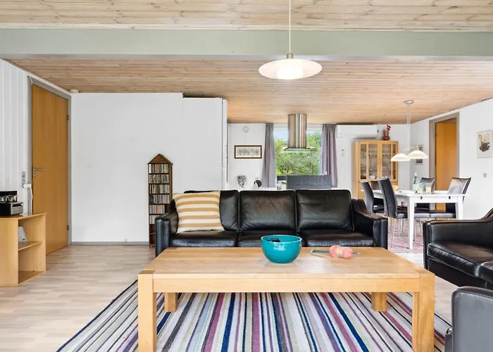 Sunaj By Interhome *